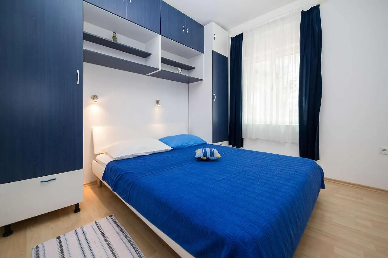 Villa House Denis Crikvenica 0*,